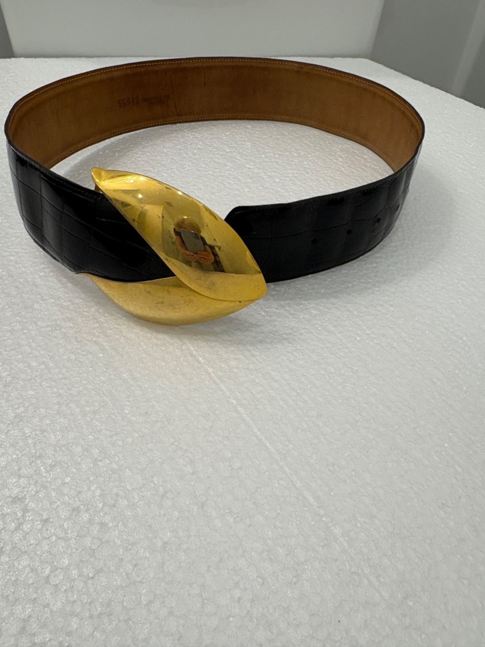 Saks Fifth Avenue Black Patent Leather Embossed Belt with Goldtone Buckle; Small